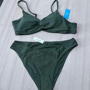 Twist front cupshe bikini